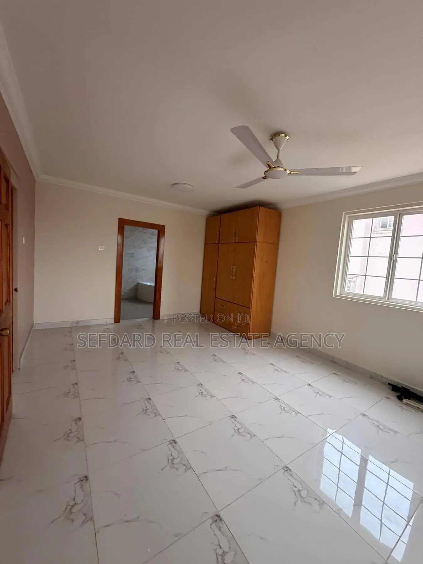 5bdrm House in Sefdard Properties, Weija for sale