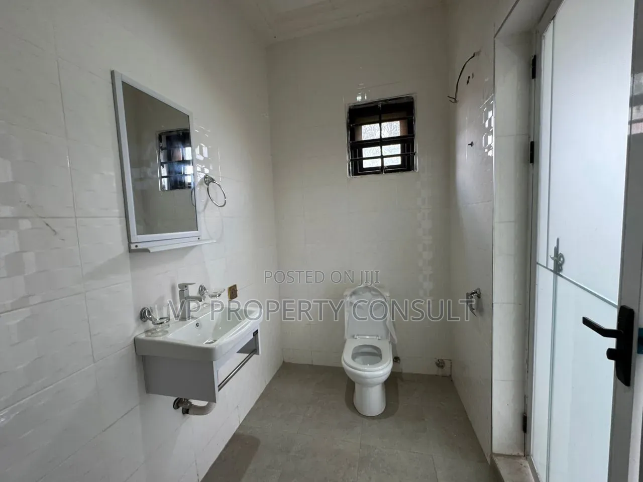 4bdrm House in Ghana Flag for rent