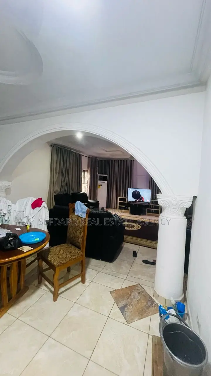 4bdrm House in Sefdard Properties, Amasaman for sale