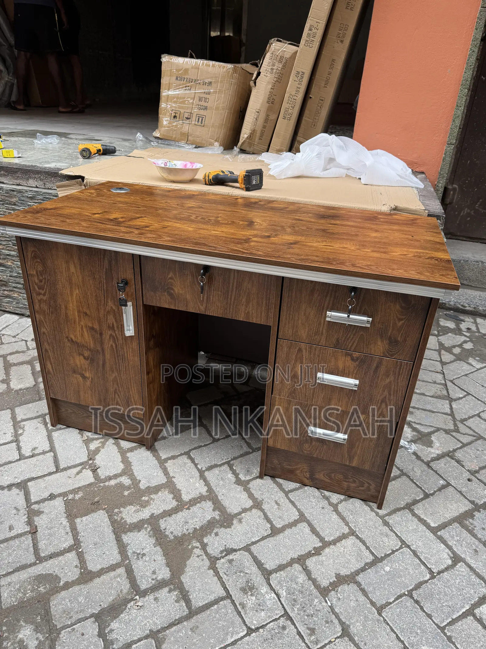 Office Desk