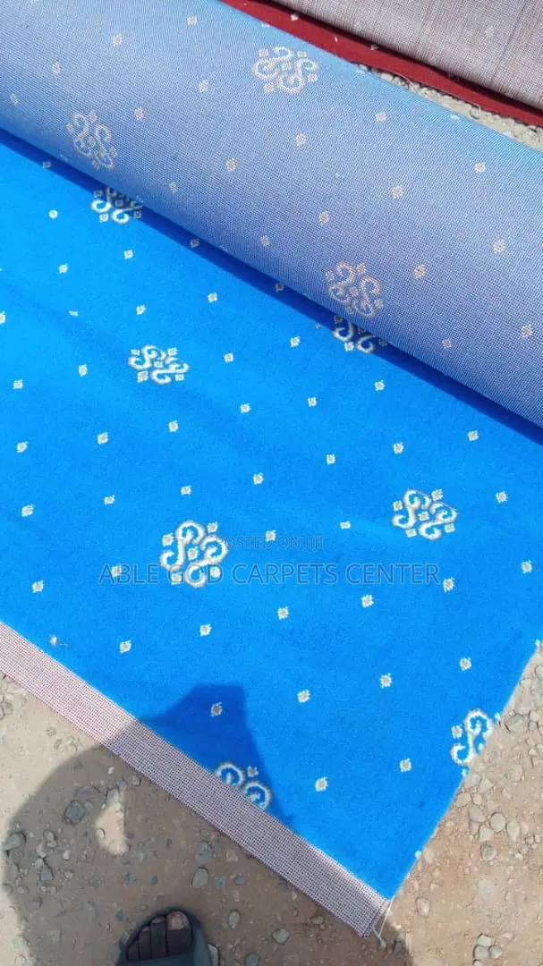 High Quality and Soft Woolen Carpet for Flooring and All Activities