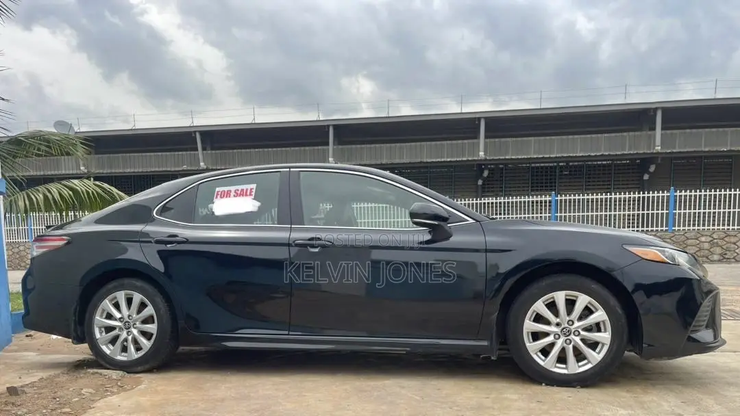 Toyota Camry 2019 Black