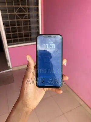 Apple iPhone XR 64 GB Black