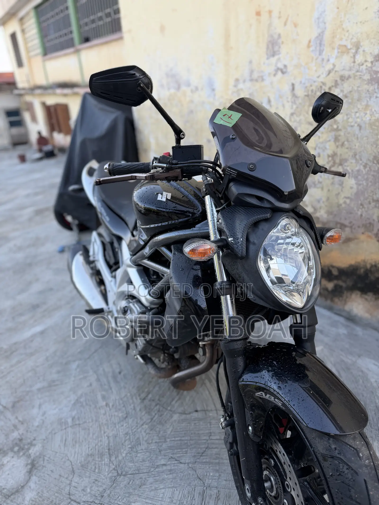 Suzuki SFV650 2015 Black