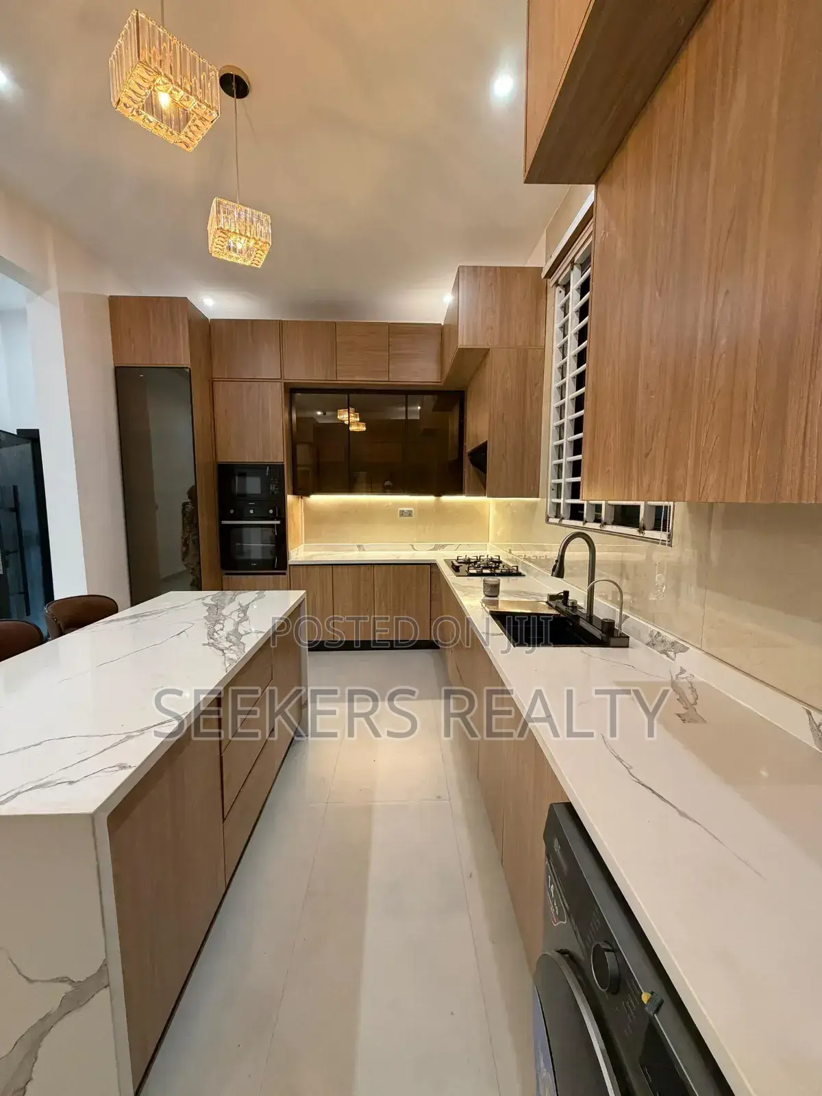 Furnished 3bdrm House in Seekers Realty, Baatsona Total for sale