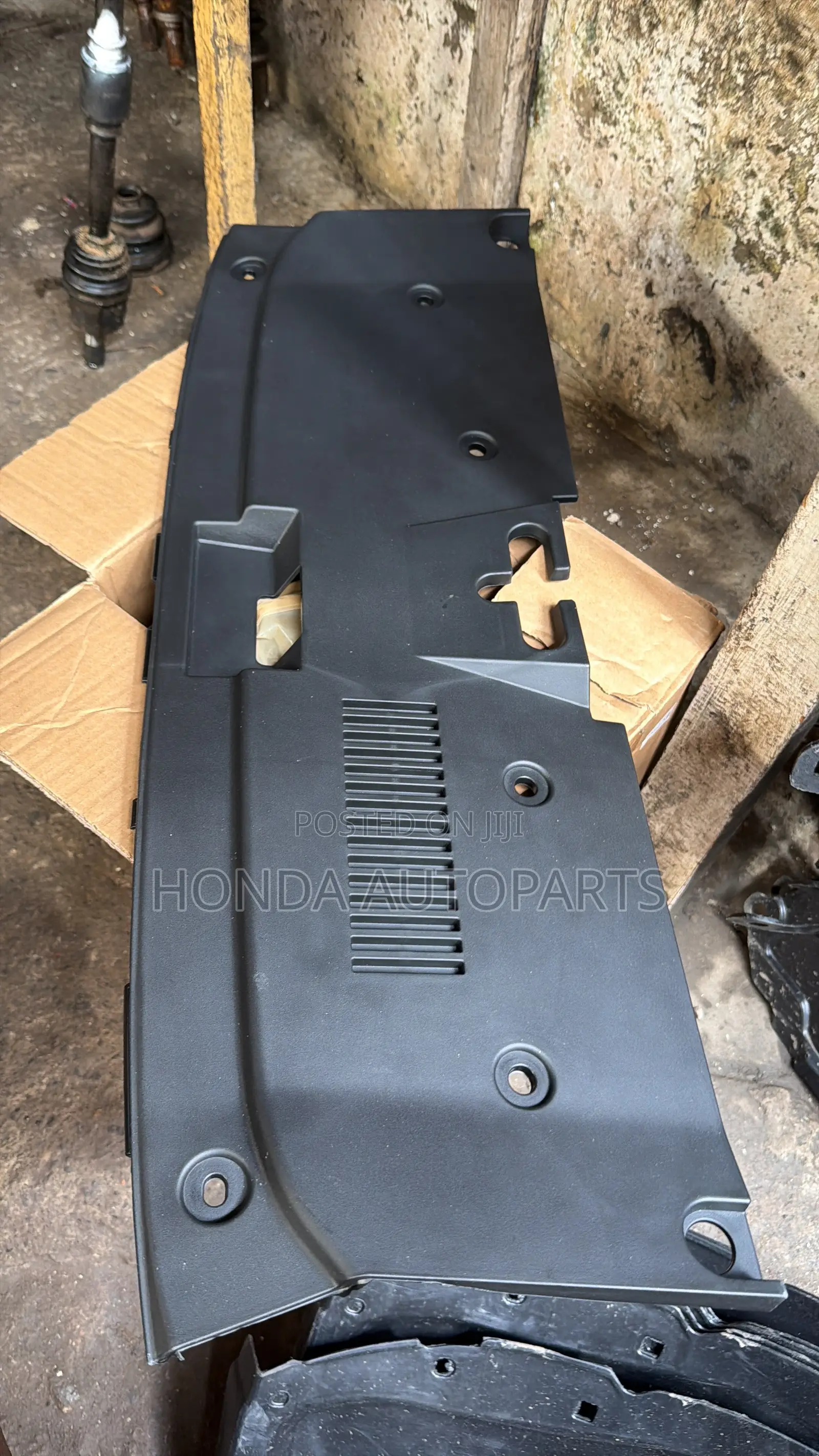 Honda Cr-v 2023,2024,2025 Radiator Panel.
