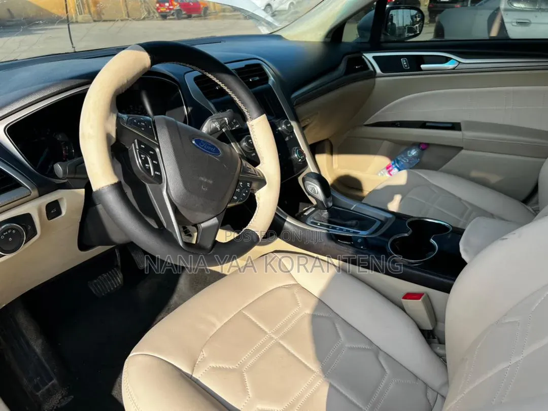 Ford Fusion S FWD 2016 White