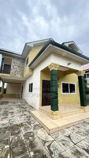 4bdrm Duplex in Paradise Court, Tema Metropolitan for rent