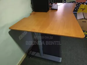 Large Office Desk for Sale: Only Pick Up