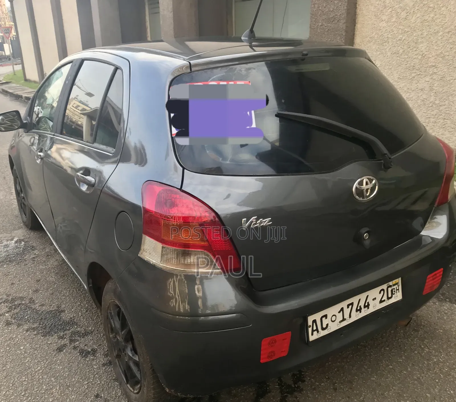 Toyota Vitz 1.3 FWD 5dr 2010 Gray