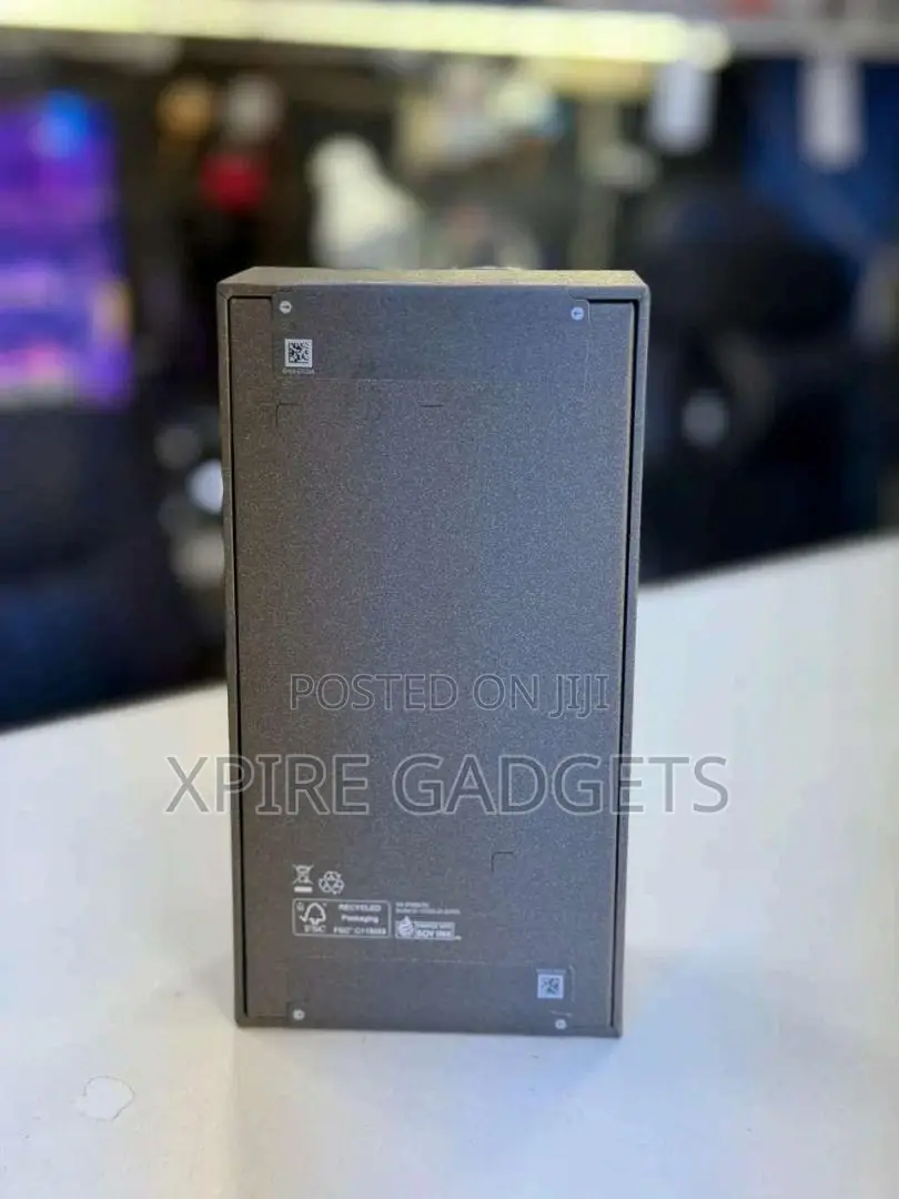 New Samsung Galaxy S26 Ultra 5G 1 TB Black