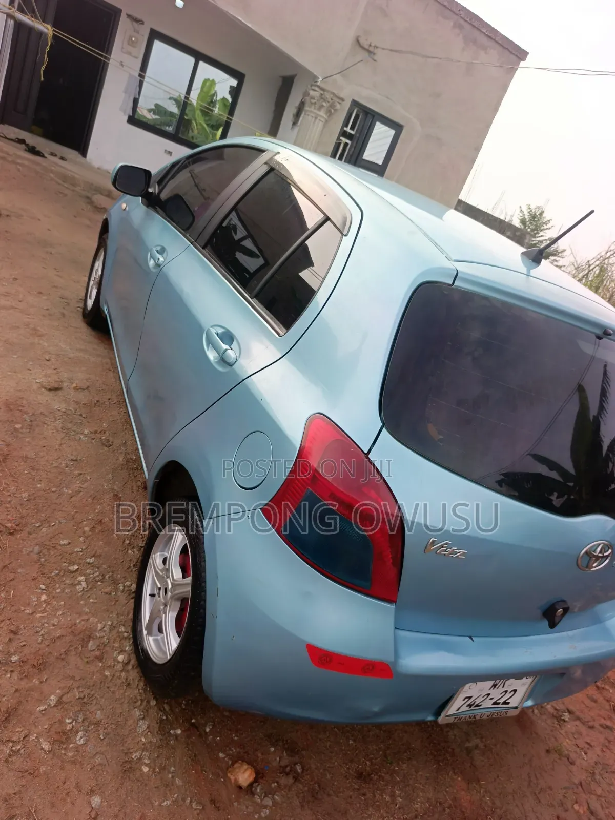 Toyota Vitz 2010 Blue