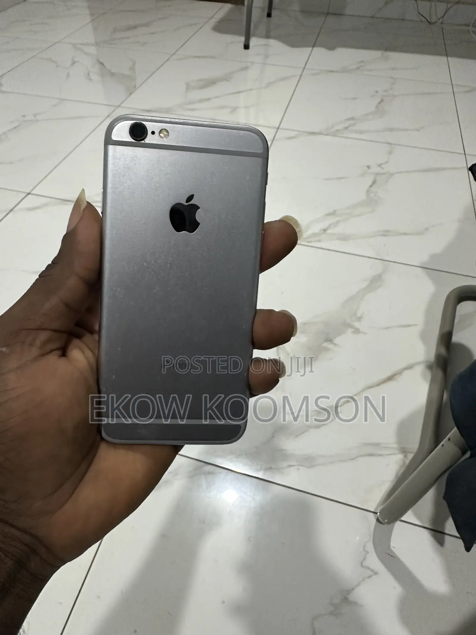 Apple iPhone 6s 32 GB Gray