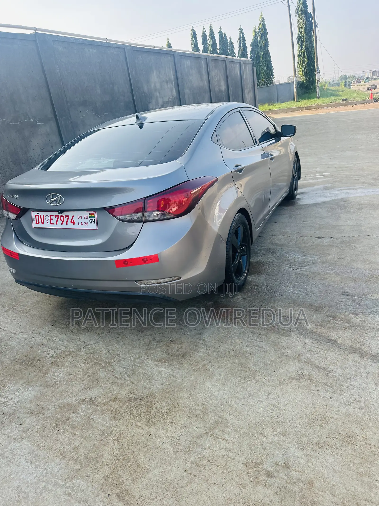 Hyundai Elantra 2013 Silver