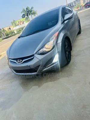 Hyundai Elantra 2013 Silver