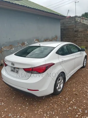 Hyundai Elantra 2015 White