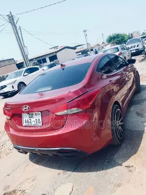 Hyundai Elantra GLS Sedan FWD (1.8L 4cyl 6A) 2013 Red