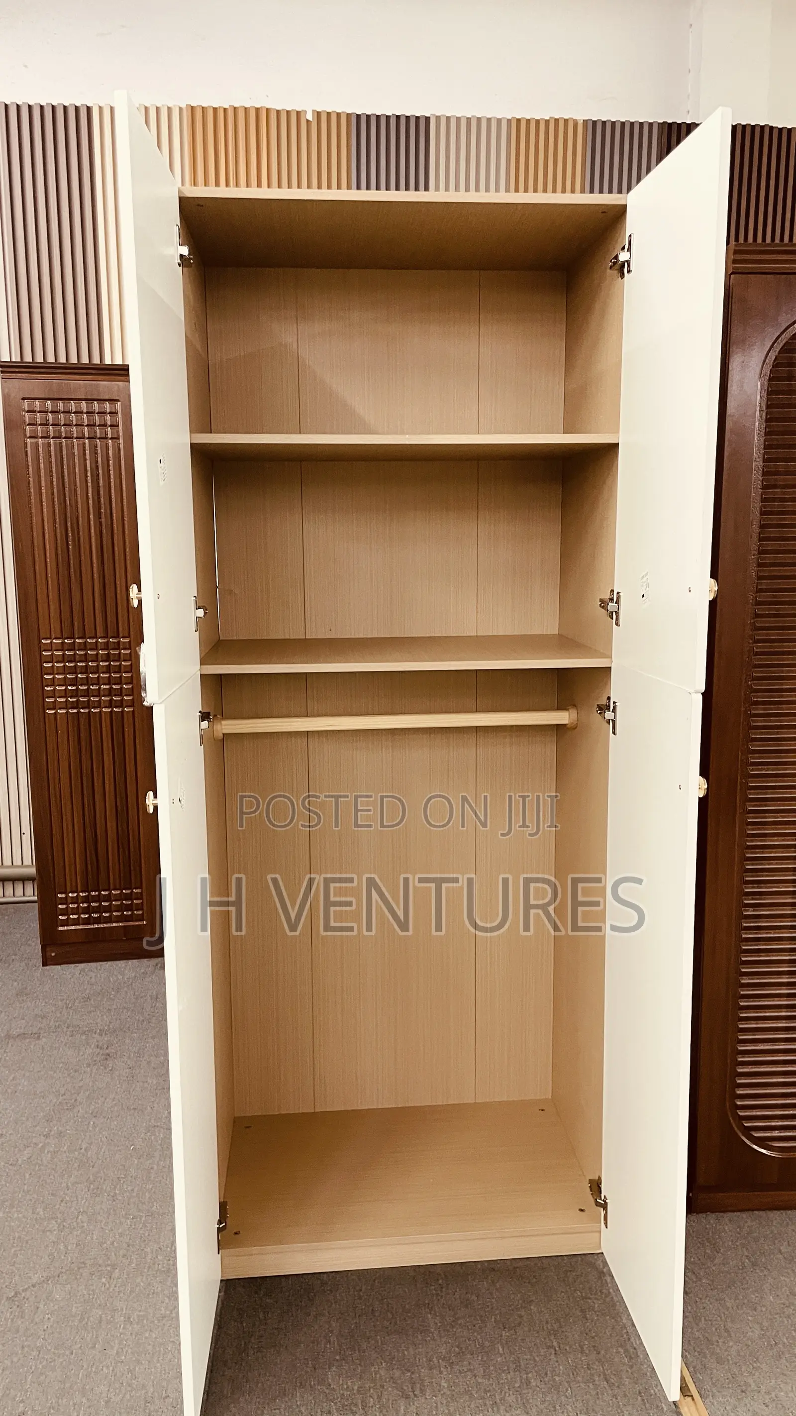 2 Doors Wardrobe ( Foreign Wood)