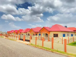 Furnished 2bdrm House in Lakeside Estate for rent