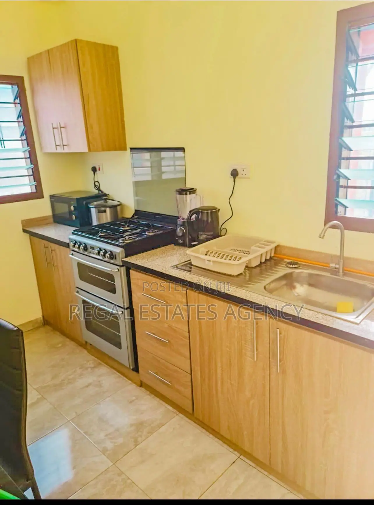 Furnished 2bdrm House in Lakeside Estate for rent