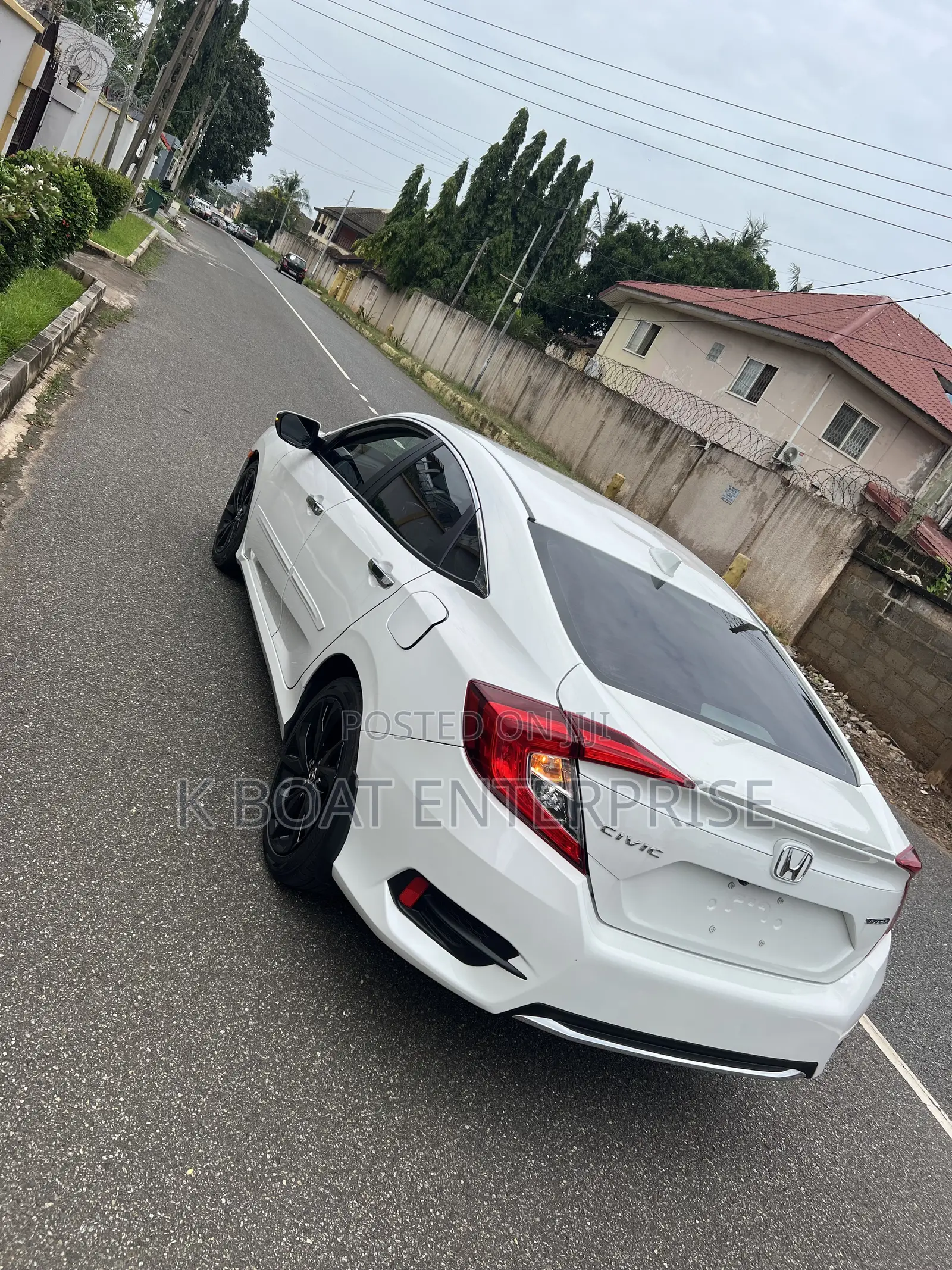 Honda Civic Touring Sedan 2019 White