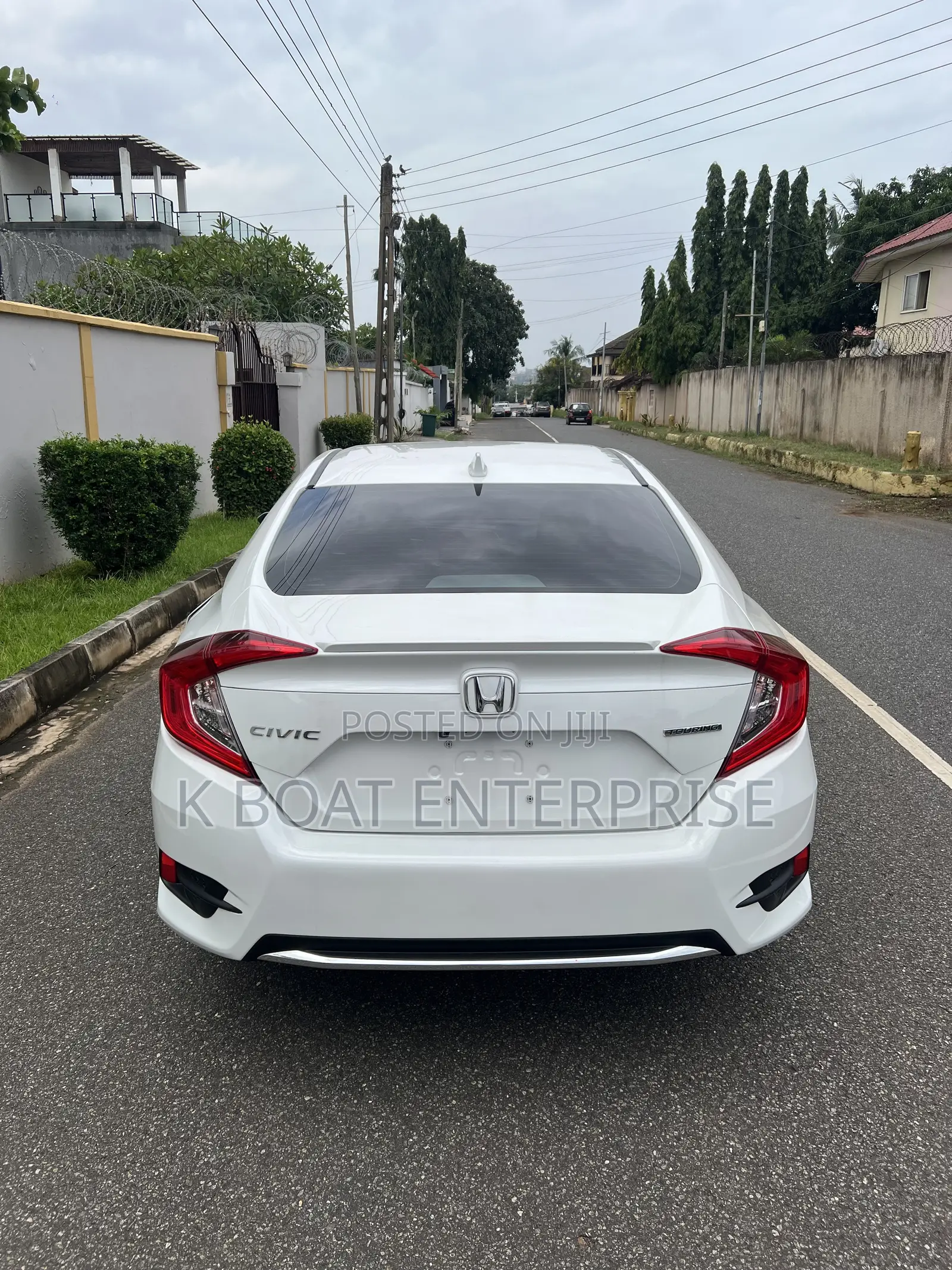 Honda Civic Touring Sedan 2019 White