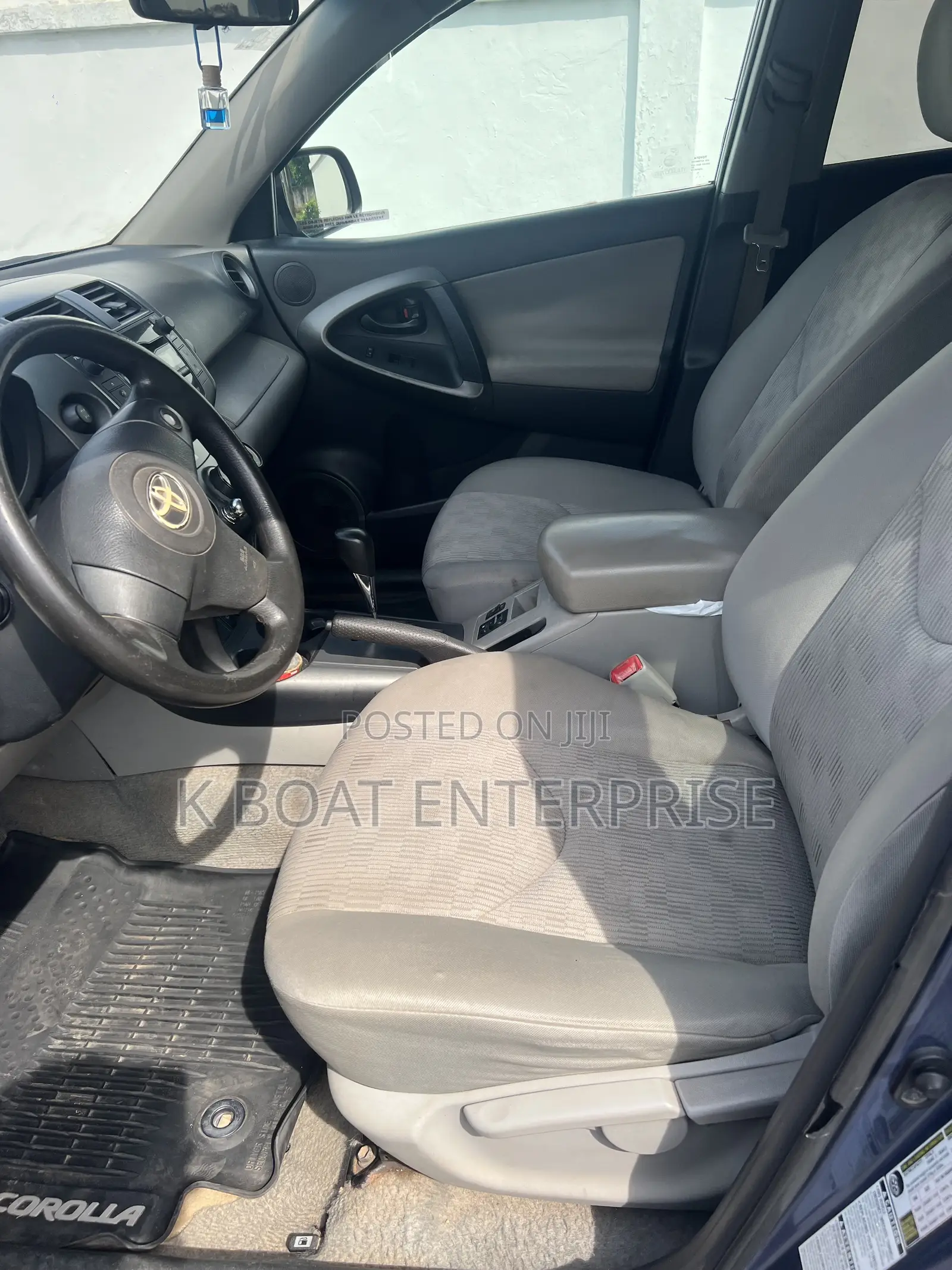 Toyota RAV4 2010 Blue
