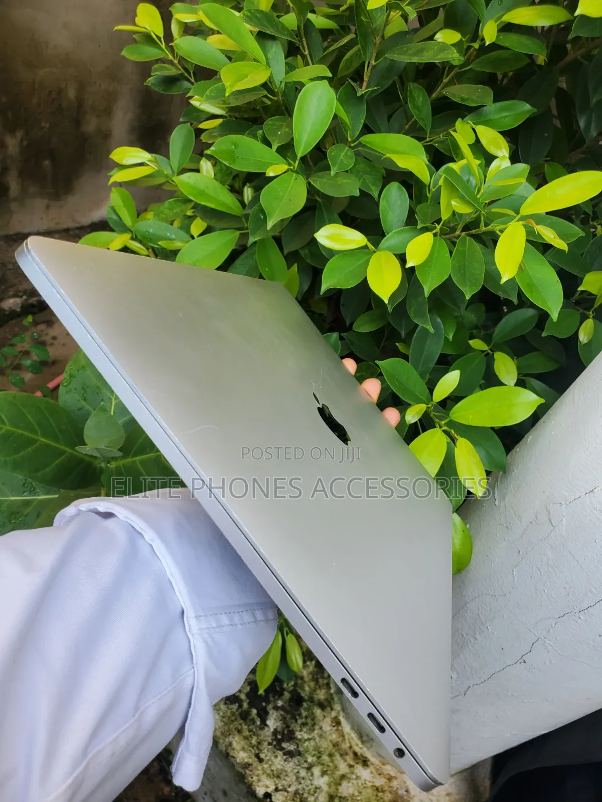 Laptop Apple MacBook Pro 2017 16GB Intel Core i7 SSD 256GB