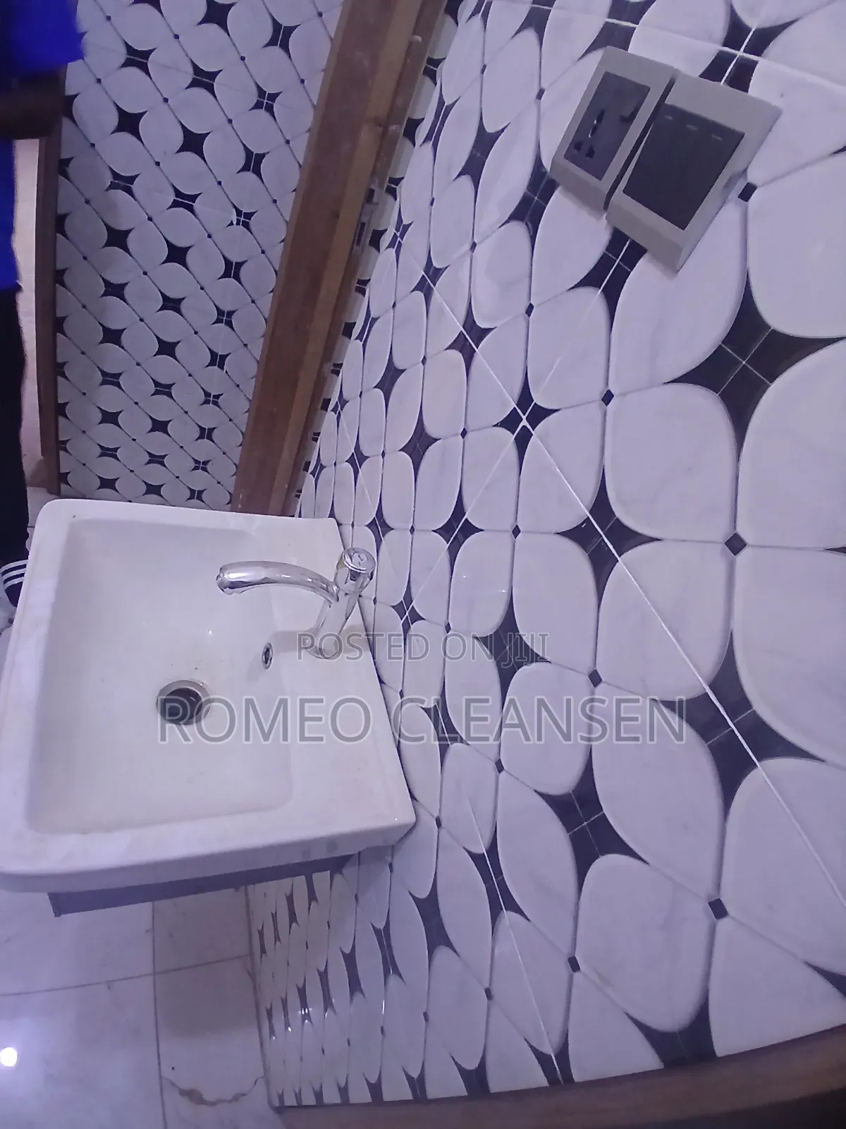 2bdrm Apartment in Atonsu Aputuogya, Kumasi Metropolitan for rent