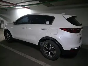 Kia Sportage 2021 White