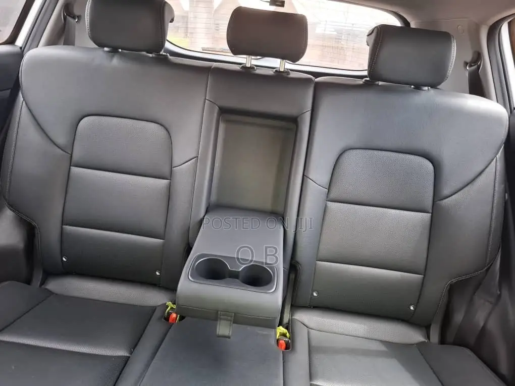 Kia Sportage 2021 White