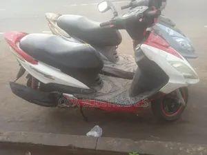 Motorcycle 2023 Red