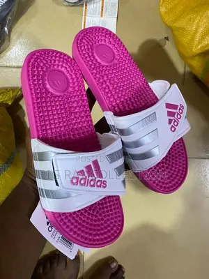 Ladies Adidas Massager