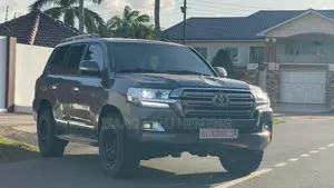 Toyota Land Cruiser 4.5 V8 DSL 2014 Gray