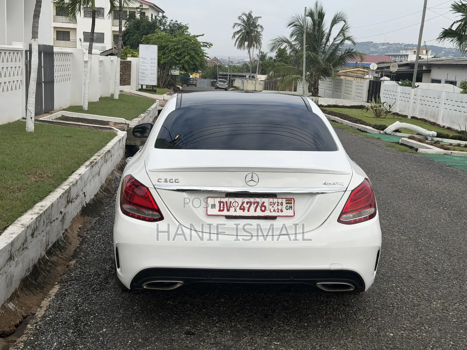 Mercedes-Benz C300 Luxury 4Matic Sedan AWD (2.0L 4cyl 7A) 2016 White