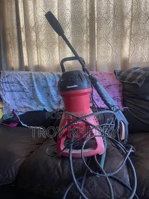 Electronic Pump For Washing Cars And Motorcycles