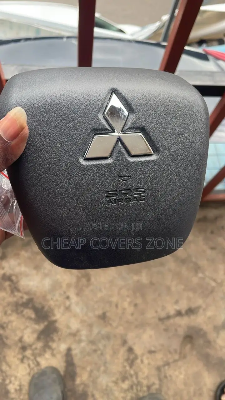 Outlander Airbag Cover 2022,2023,2024,2025