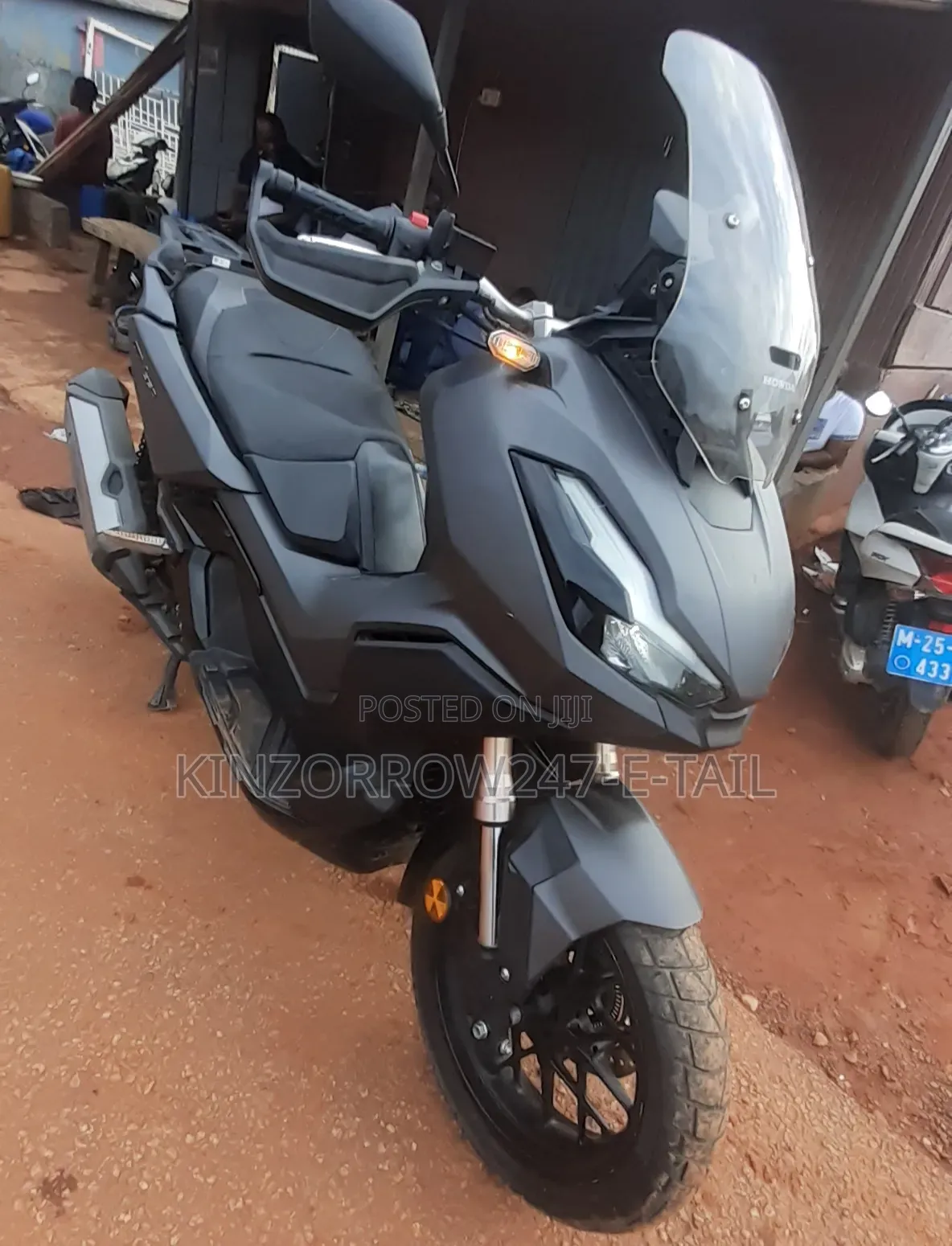 Honda 2025 Gray