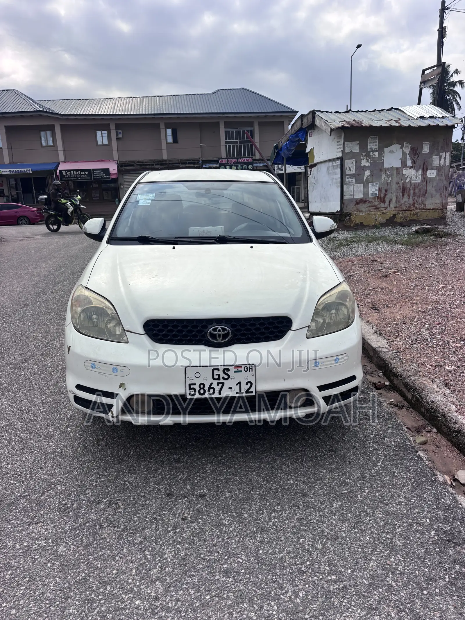 Toyota Matrix 2008 White