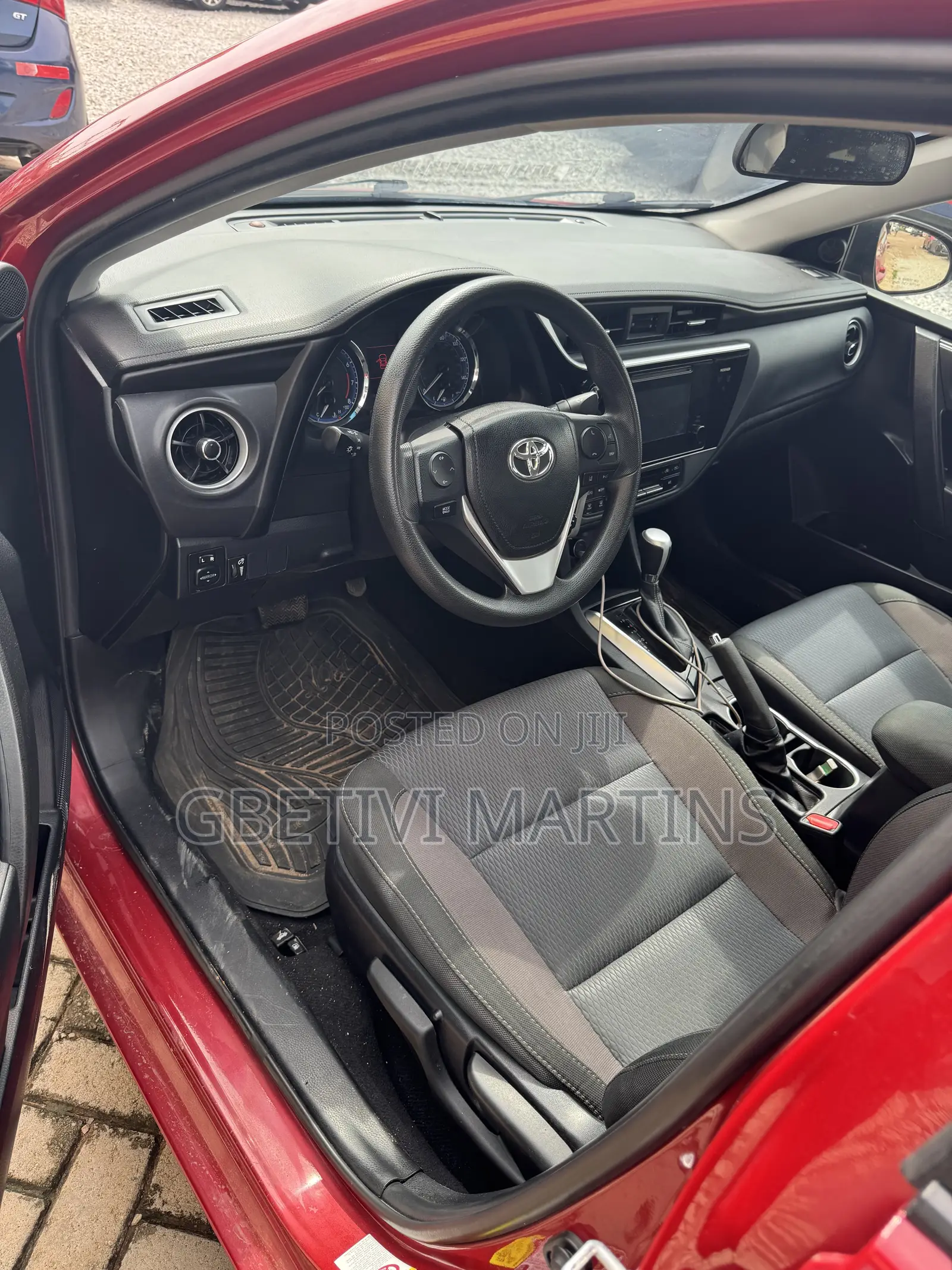 Toyota Corolla 2017 Red