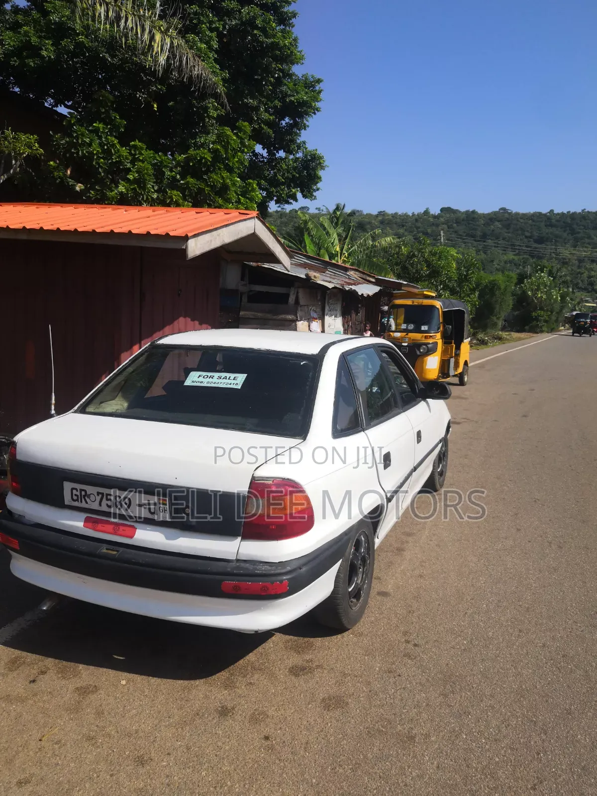 Opel Astra 1998 White