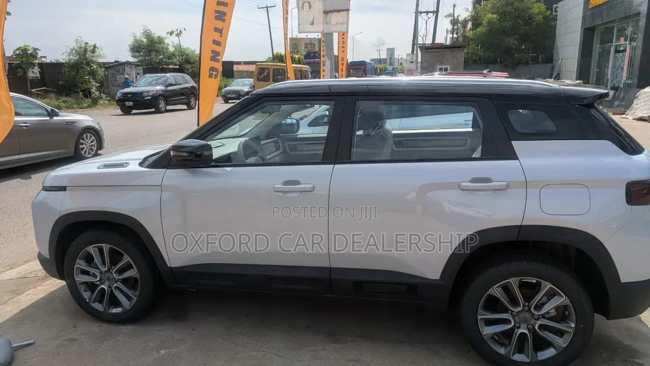 New Geely Coolray 2025 Silver