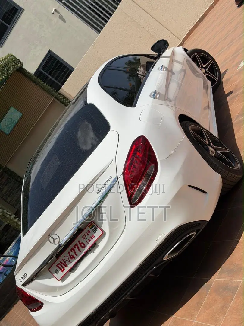 Mercedes-Benz C300 2017 White