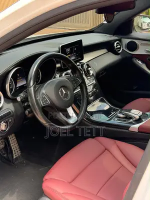 Mercedes-Benz C300 2017 White