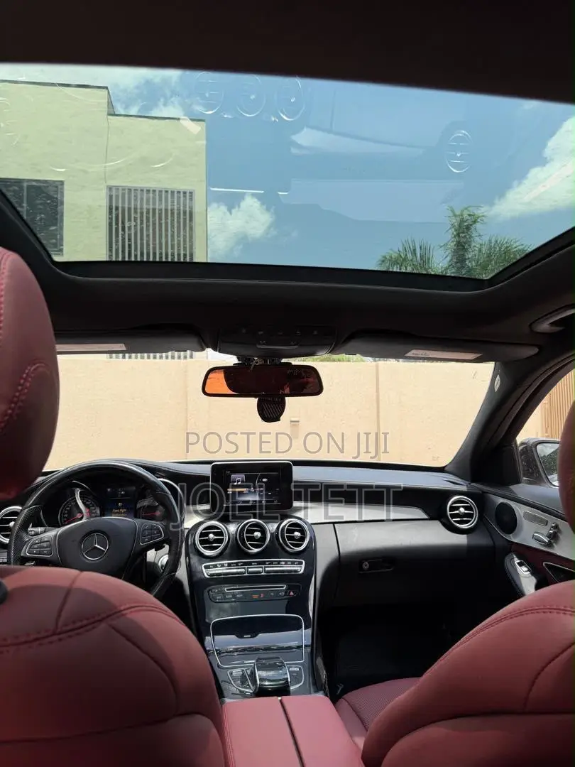 Mercedes-Benz C300 2017 White