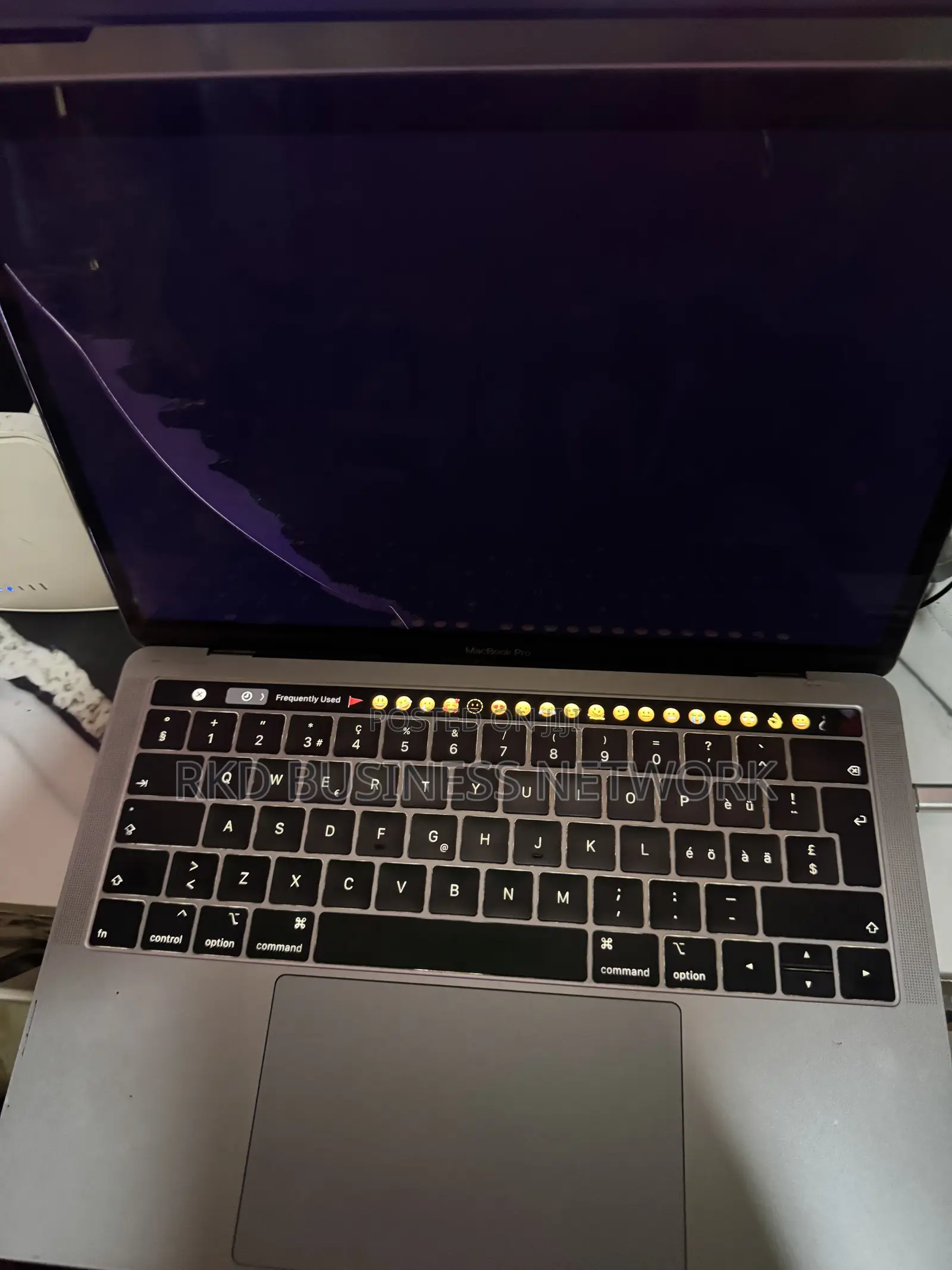 Laptop Apple MacBook Pro 2018 8GB Intel Core i5 SSD 256GB