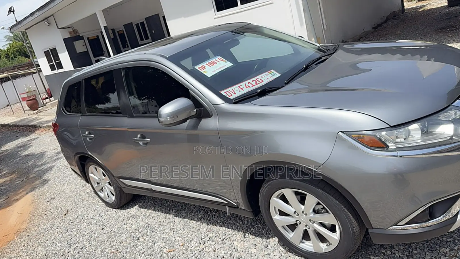 Mitsubishi Outlander SE FWD 2017 Gray