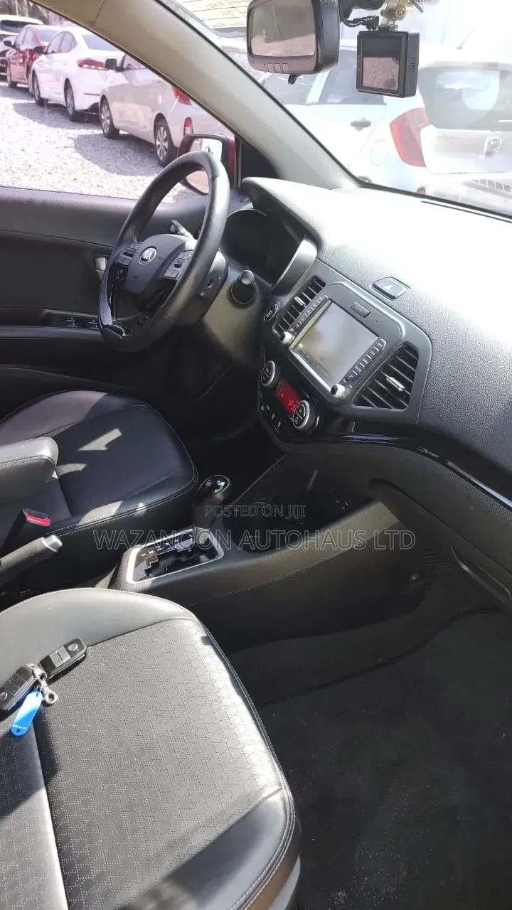 Kia Morning 2016 Red