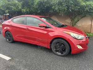 Hyundai Elantra GLS Sedan FWD (1.8L 4cyl 6M) 2013 Red