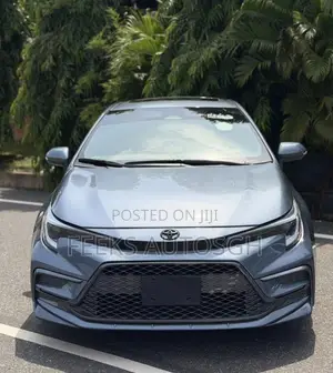 Toyota Corolla SE 2024 Blue